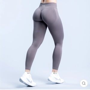 Dfyne dynamic leggings